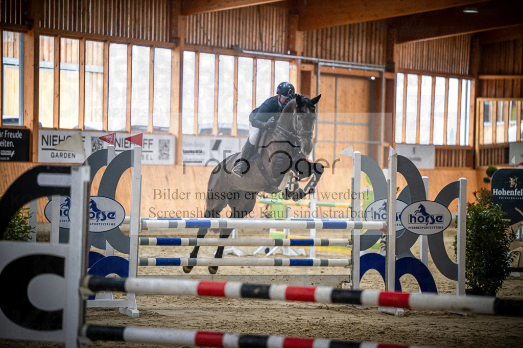 DOS_2440 | Entdecke hochwertige Reitturnierfotos von Foto Oger. Professionell, emotional und authentisch – jetzt Lieblingsmomente im Shop bestellen.Deutschlandweite Turnierfotografie. - Realisiert mit Pictrs.com