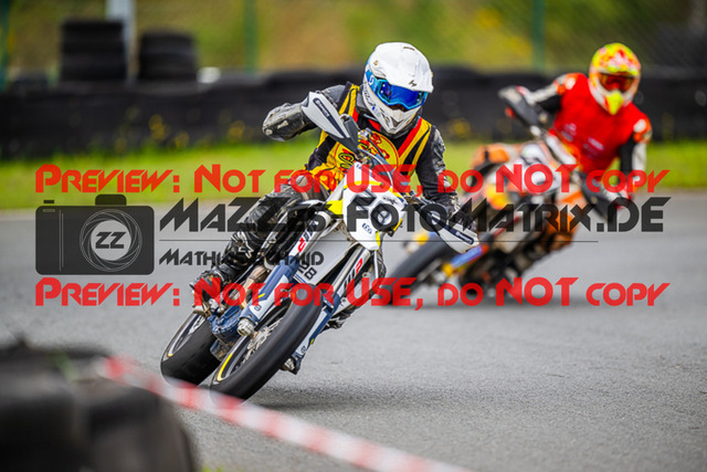 MaZZes_FotoMatrix_230813_6698 | UE40