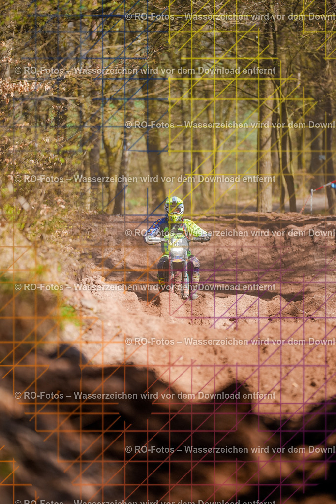 2 Lauf Mernes-1528 | Sportfotografie von RO-Fotos: Motorsport, Motocross, Enduro, Laufveranstaltungen und Triathlon. Professionelle Fotos von Sportlern und Events. - Realisiert mit Pictrs.com
