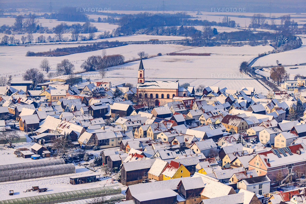 Luftbild: Ortszentrum im Winter bei Schnee in Neupotz im Bundesland Rheinland-Pfalz in Deutschland. Foto: IMG_24013.jpg vom 27.01.2010 durch Werner Riehm/FLY-FOTO.de