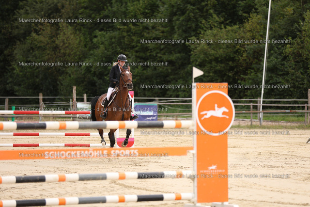HG9A0786 | laurarinckfotografie - Realisiert mit Pictrs.com