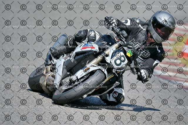 25bt04-0926 | markuskiefer.com - Realisiert mit Pictrs.com