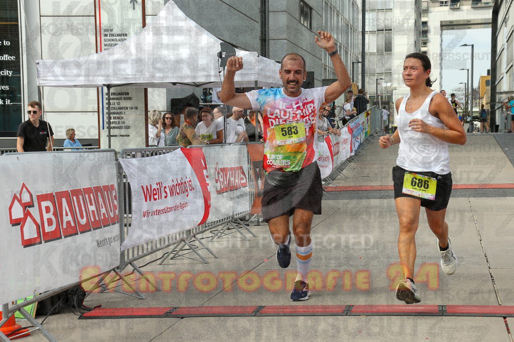 250920_1523_EX1_9173 | Sportfotografie im Rhein-Sieg Kreis, Köln, Bonn, NRW, Rheinland Pfalz, Hessen, etc. Unser Tätigkeitsfeld umfasst den Laufsport vom Volkslauf über den Marathon, Duathlon, Triathon bis zum Ultralauf wie Kölnpfad Ultra oder Schindertrail.