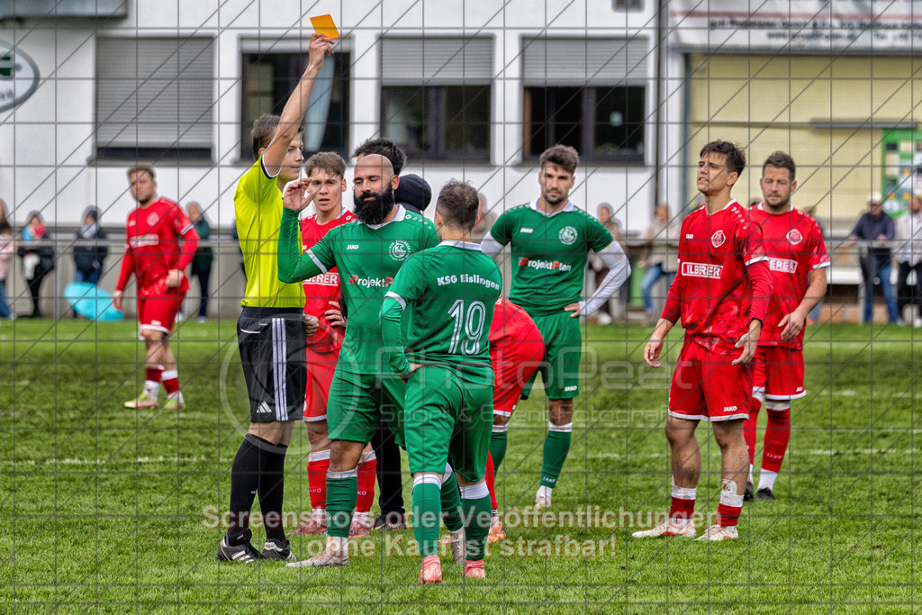 20261011_164041_0496-Bearbeitet_(c)_by_PhotoPeet | Platzverweis für Dario Biancorosso (KSG Eislingen #23)KSG Eislingen (grün) vs. 1.FC Donzdorf (rot), Fußball, Bezirksliga - Bezirk Neckar/Fils, 07. Spieltag, Saison 2026/2027, Rasensportplatz, Albstraße 69, 73054 Eislingen, 11.10.2026 - 15:00 Uhr,Foto: PhotoPeet / Sport- &amp; Eventfotografie / Peter Harich