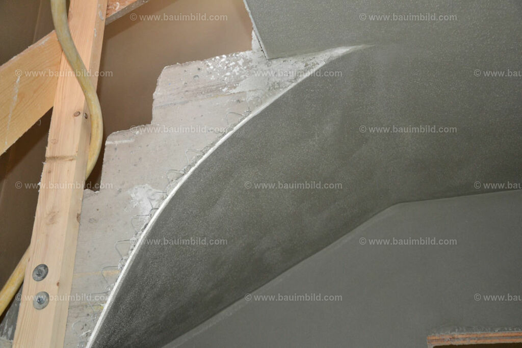 bib-lg18-putzarbeiten-0122 | Nach LV-Leistungsgruppen sortierte Detailfotos über den Bau eines Hauses. Alle Hausbau-Bilder direkt vom Urheber und Autor der Website Haus-Selber-Bauen.com