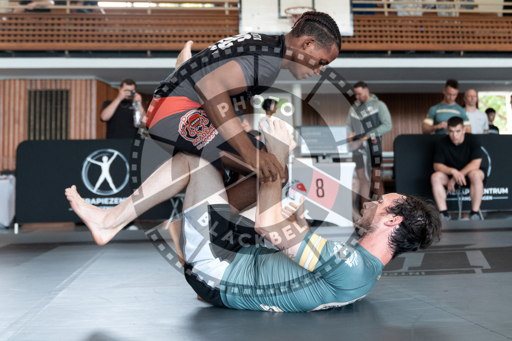 20250628PBB4580 | Athletes compete during the ILLCS X, International Luta Livre Championship Summer Edition on June 28, 2025 in Hannover, Germany. © Chiara Dazi / photoblackbelt