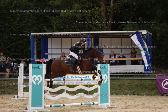 HG9A1172 | laurarinckfotografie - Realisiert mit Pictrs.com