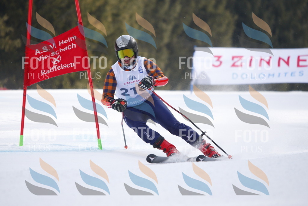 D8334 | holidayphoto