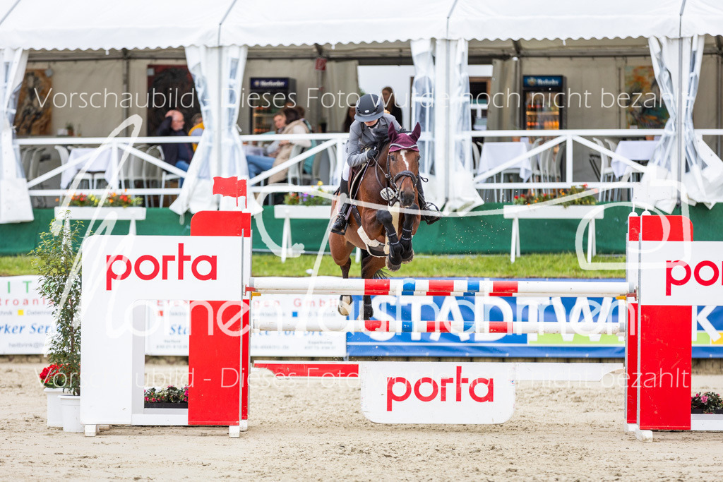 BHO-2PhSpr-M-5-2140 | MomenTaufnahmen Pferdesportfotos