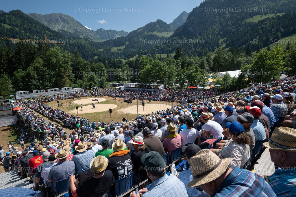 Schwingen -  Schwarzseeschwinget 2025 | Schwarzsee, 22.6.25, Schwingen - Schwarzseeschwinget.