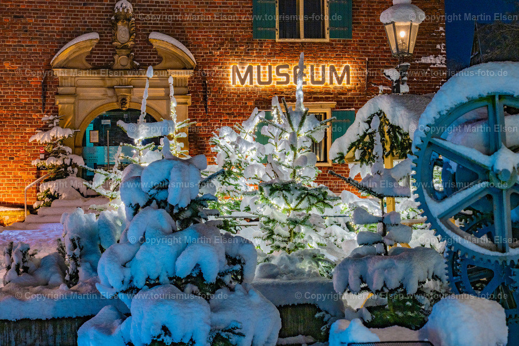 Stade Fischmarkt SchwedenspeicherAltstadt Winter Schnee_ELS_2511030126 | Fotos aus den Touristenorten aus Norddeutschland. - Realisiert mit Pictrs.com