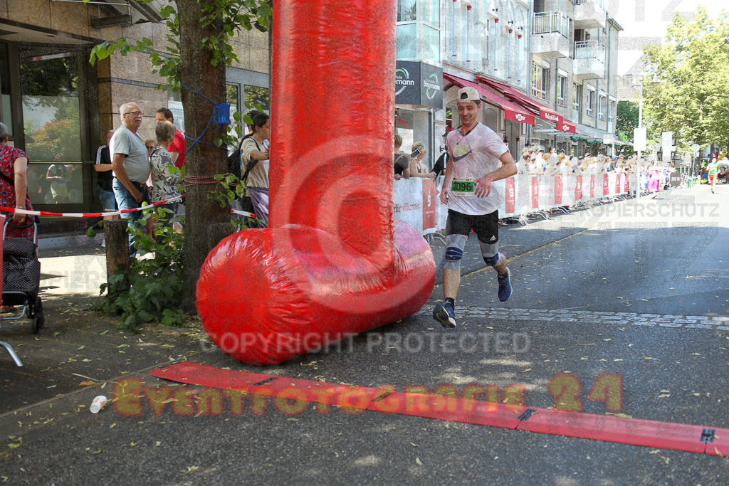 250621_1200_EX1_4585 | Sportfotografie im Rhein-Sieg Kreis, Köln, Bonn, NRW, Rheinland Pfalz, Hessen, etc. Unser Tätigkeitsfeld umfasst den Laufsport vom Volkslauf über den Marathon, Duathlon, Triathon bis zum Ultralauf wie Kölnpfad Ultra oder Schindertrail.
