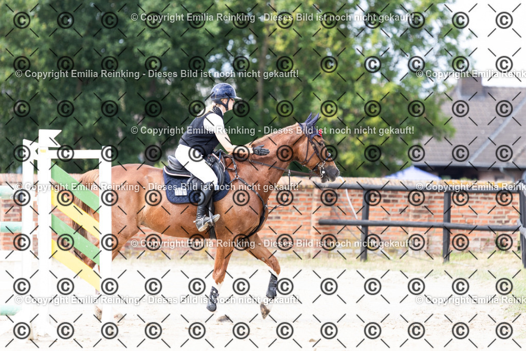 CL5A9400 | Emilia Reinking Fotografie - Realisiert mit Pictrs.com