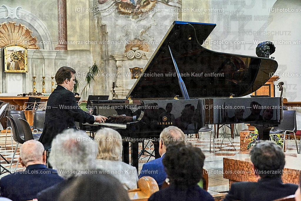 ALS0401_XXXIX-Chopin-Festival_Eroeffnungskonzert_Wunder Ingolf | (C)FotoLois.com, Alois Spandl, Eröffnungskonzert in der Kartausenkirche mit Camerata Mozartiana unter Dirigent Daniel Auner, Janusz Olejniczak (Klavier), Natalia Rehling (Klavier), Kompnistin Johanna Doderer und Ingolf Wunder (Klavier), Fr 4. August 2023  . August 2023.