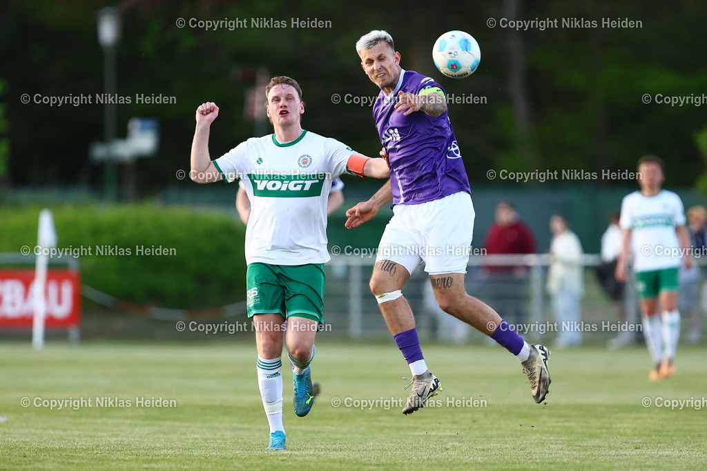 NH_PSVUnionNeumünster_VfRNeumünster_KreispokalKFVHolstein_30042025 | #22 Timo Barendt (PSV Union Neumünster), #4 Kenny Korup (VfR Neumünster)Fußball I Herren I Kreispokal KFV Holstein I Saison 2024-2025 I Halbfinale I PSV Union Neumünster - VfR Neumünster I 30.04.2025 I Sportplatz Stettiner Straße