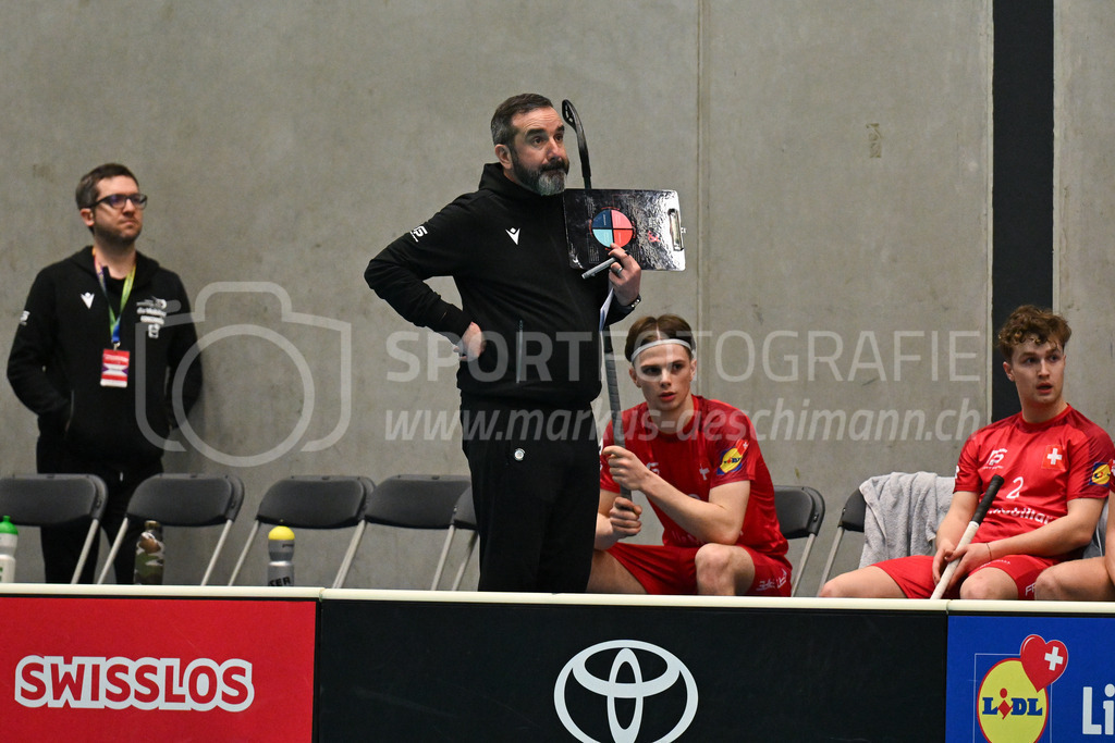 Switzerland B U19 vs Finland U19 - 2. February 2024 | Switzerland B U19 vs Finland U19
U19 Men International Matches in Switzerland
GoEasy Arena, Siggenthal Station
Switzerland head coach Simon Meier.
Credit: Markus Aeschimann | <a href="https://www.markus-aeschimann.ch">Sportfotografie Markus Aeschimann</a> | <a href="https://www.instagram.com/sportfotografie.aeschimann">@sportfotografie.aeschimann</a> - Realisiert mit Pictrs.com