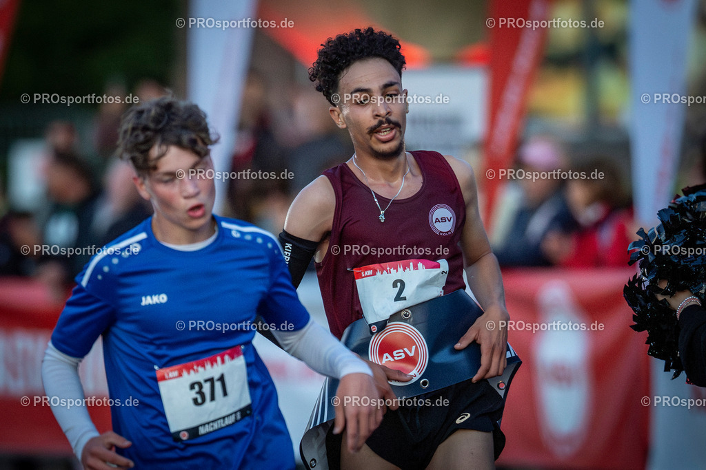 22. ASV Nachtlauf; Koeln, 28.05.25 | Impressionen vom 22. ASV Nachtlauf am 28.05.25 am Tanzbrunnen in Koeln. Foto: BEAUTIFUL SPORTS/Axel Kohring