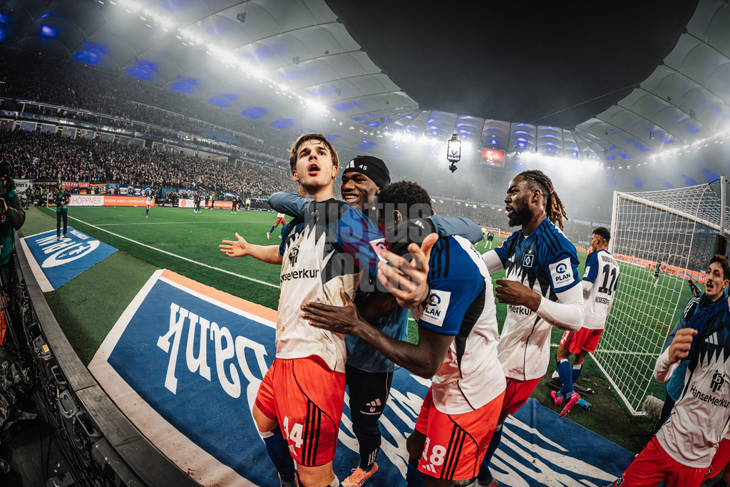 Fußball | Männer | Saison 2025/2026 | 1. Fußball-Bundesliga | 13. Spieltag | Hamburger SV vs. SV Werder Bremen | 07.12.2025 | Torjubel Luka Vuskovic (#44, HSV)