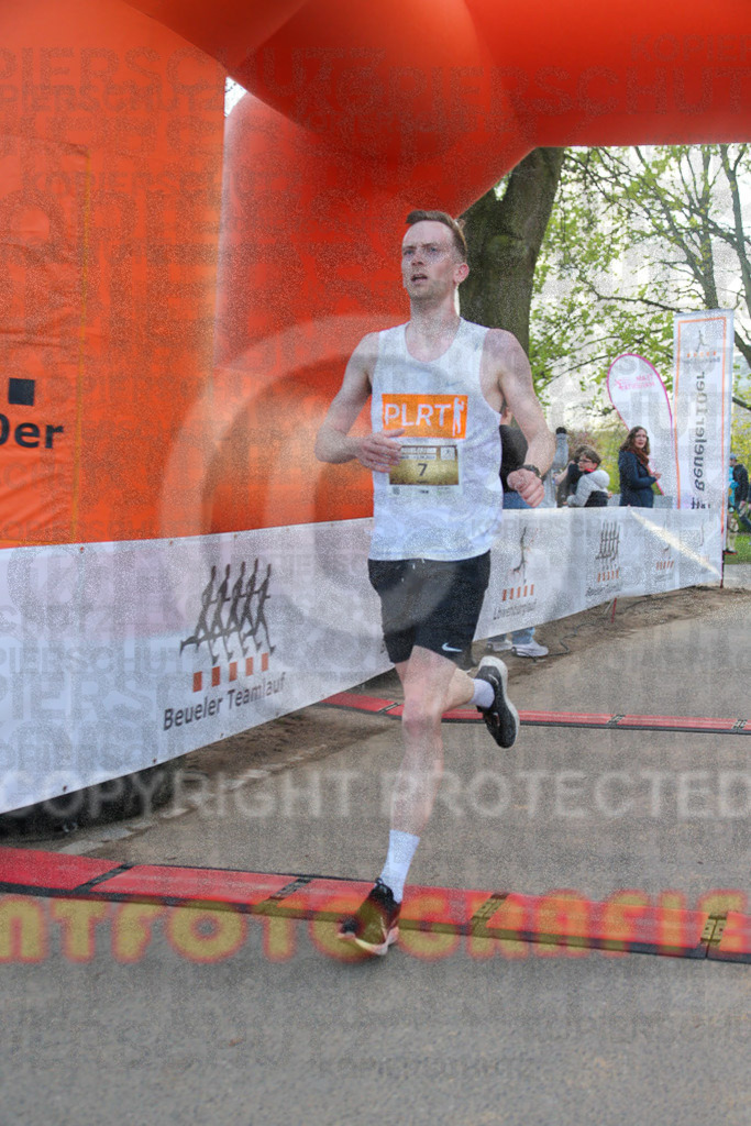 230413_1919_EX1_6732 | Sportfotografie im Rhein-Sieg Kreis, Köln, Bonn, NRW, Rheinland Pfalz, Hessen, etc. Unser Tätigkeitsfeld umfasst den Laufsport vom Volkslauf über den Marathon, Duathlon, Triathon bis zum Ultralauf wie Kölnpfad Ultra oder Schindertrail.