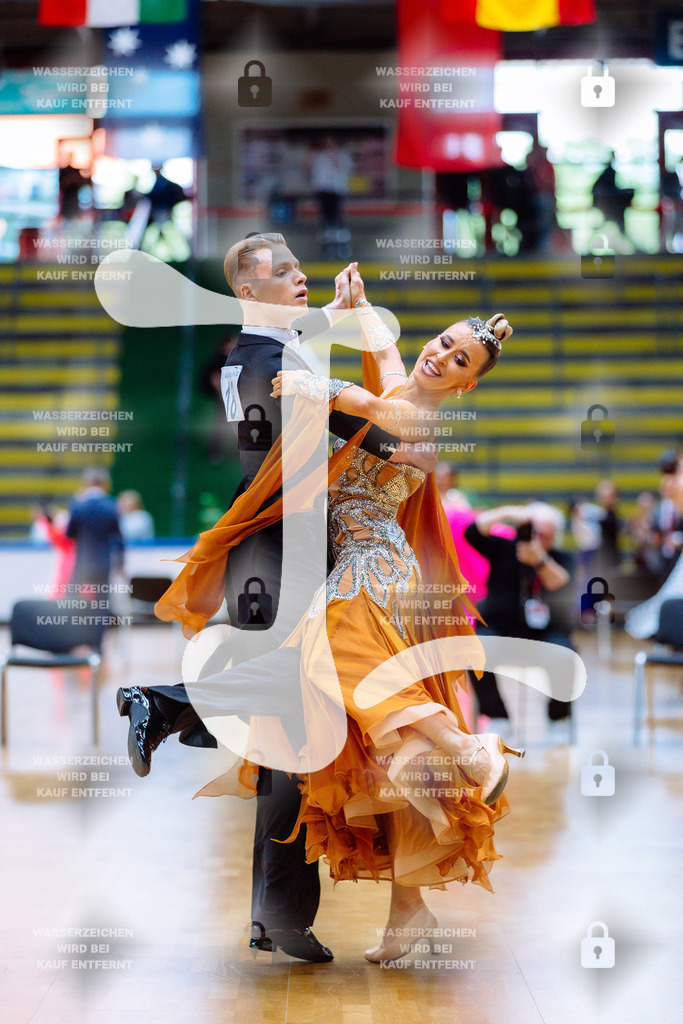 Hessen Tanzt WDSF International Open Standard 2nd (18) Yahor Boldysh _ Irina Averina (TSC Excelsior Dresden)-2025-05-17-9795 | Webshop for digital downloads and prints of dance sport, event & show photographer Julian Link - Realisiert mit Pictrs.com