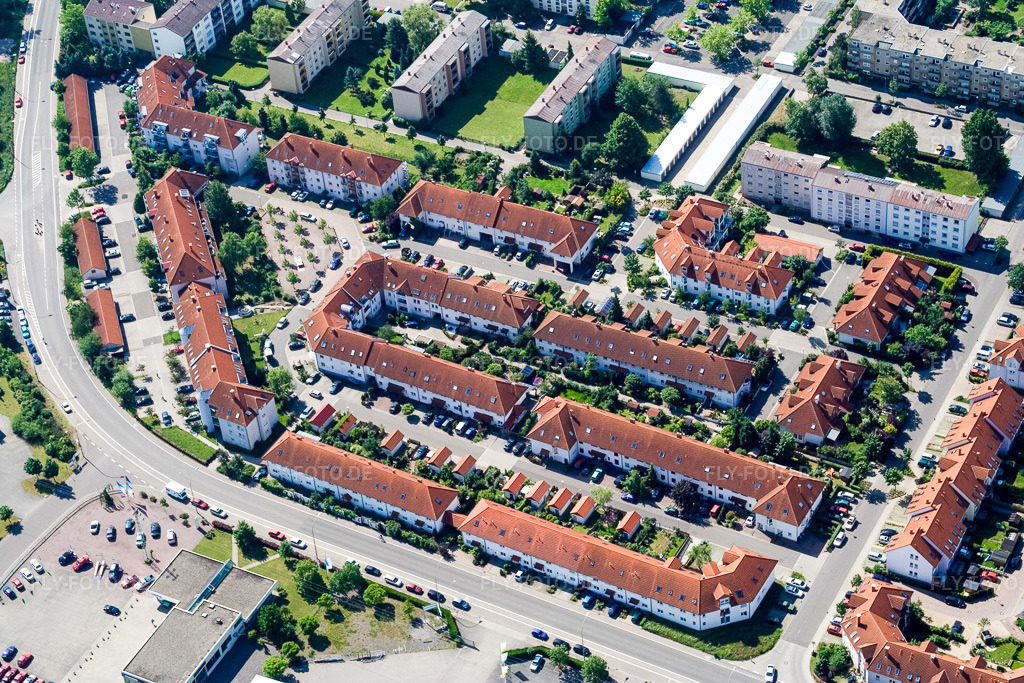 Luftbild: Queichheim in Landau in der Pfalz im Bundesland Rheinland-Pfalz in Deutschland. Foto: IMG_2221.jpg vom 03.06.2006 durch Werner Riehm/FLY-FOTO.de