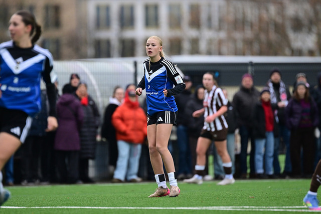 Fußball I Frauen I Saison 2025-2026 I Regionalliga Nord I 10. Spieltag I FC St. Pauli - Hamburger SV U20 I 11535 | Der Sportfotograf. - Realisiert mit Pictrs.com
