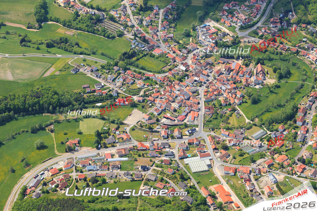 Luftbild von Kirchaich Oberaurach - Luftaufnahme wurde 2015 von https://frankenair.de mittels Flugzeug (keine Drohne) erstellt - die Geschenkidee