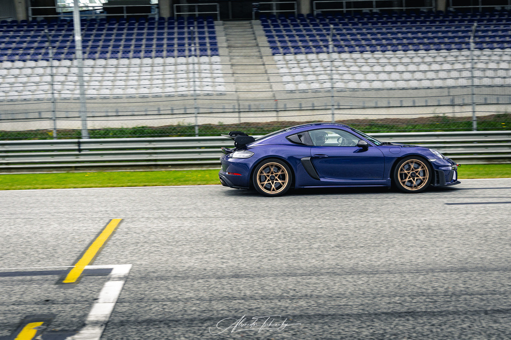 R6AT2832 _Alexander Tschuncky | Entdecken Sie die faszinierende Welt von Alexander Tschuncky Arts: Kreative Fotografie, atemberaubende Automobilkunst und hochwertiger Bilderdruck. Lassen Sie sich inspirieren! - Realisiert mit Pictrs.com