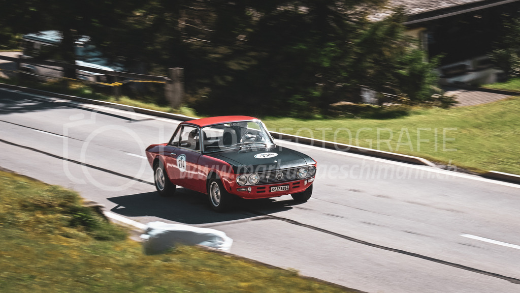19. Arosa ClassicCar 2023 - 2. September 2023 | 19. Arosa ClassicCar 2023
Arosa, Schweiz
Martelosio Marco aus Feldmeilen mit der Startnummer 274 in einem Lancia Fulvia HF, Jahrgang 1973, in der Klasse Classic Trophy.
@arosaclassiccar, @arosa.official, #arosaclassiccar, #arosa, #76curves, #classiccar
Bild: Sportfotografie Markus Aeschimann | www.markus-aeschimann.ch - Realisiert mit Pictrs.com