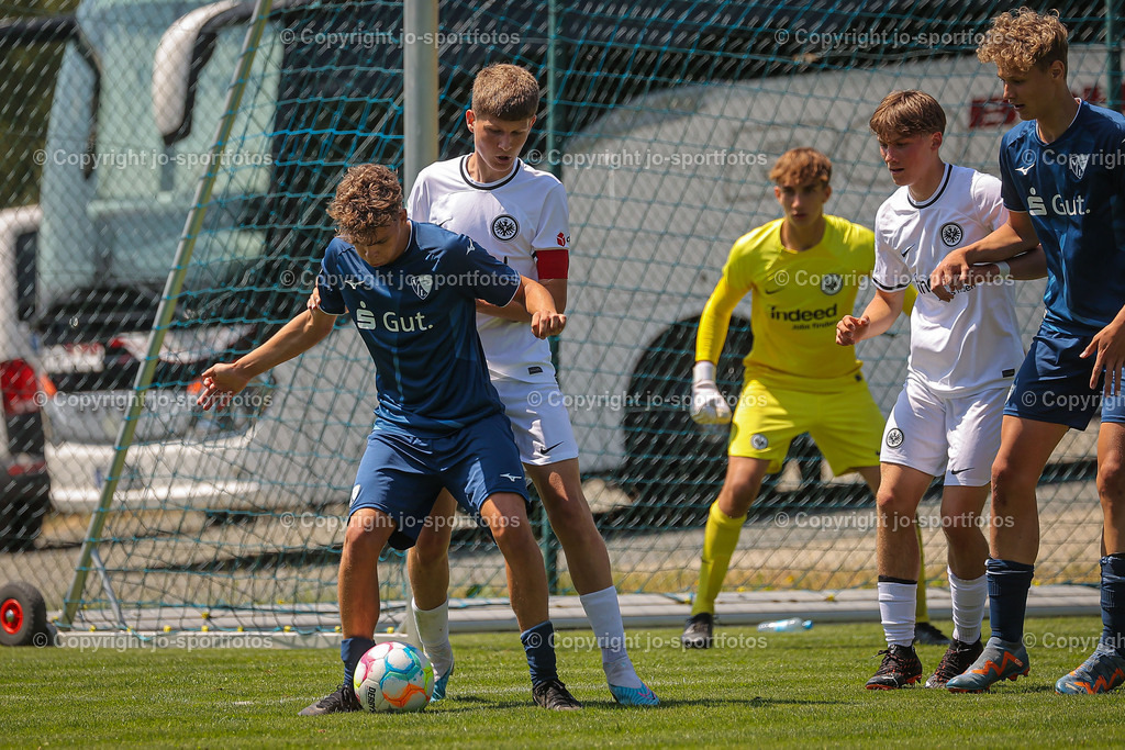 BQ3I5198 | 17.06.2023; Testspiel; Rasenplatz Offdilln; VfL Bochum U17 - Eintracht Frankfurt U17; Ergebnis: 3:1 (1:1)