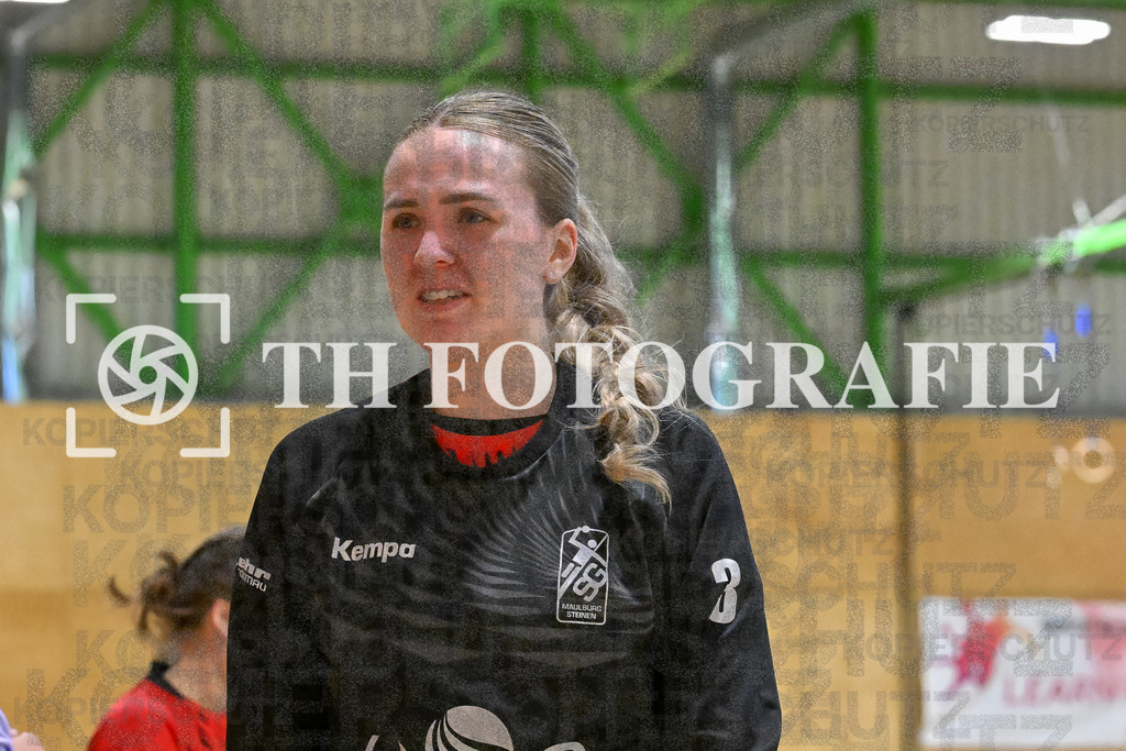 GER, SG Maulburg/Steinen - HB Kinzigtal, Frauen-Handball, Oberliga Suedbaden, 21. Spieltag, Saison 2024/2025, 06.04.2025 | Leonie Kiefer (SG Maulburg/Steinen, #03)GER, SG Maulburg/Steinen - HB Kinzigtal, Frauen-Handball, Oberliga Suedbaden, 21. Spieltag, Saison 2024/2025, 06.04.2025Foto: TH Fotografie/Thomas Hess