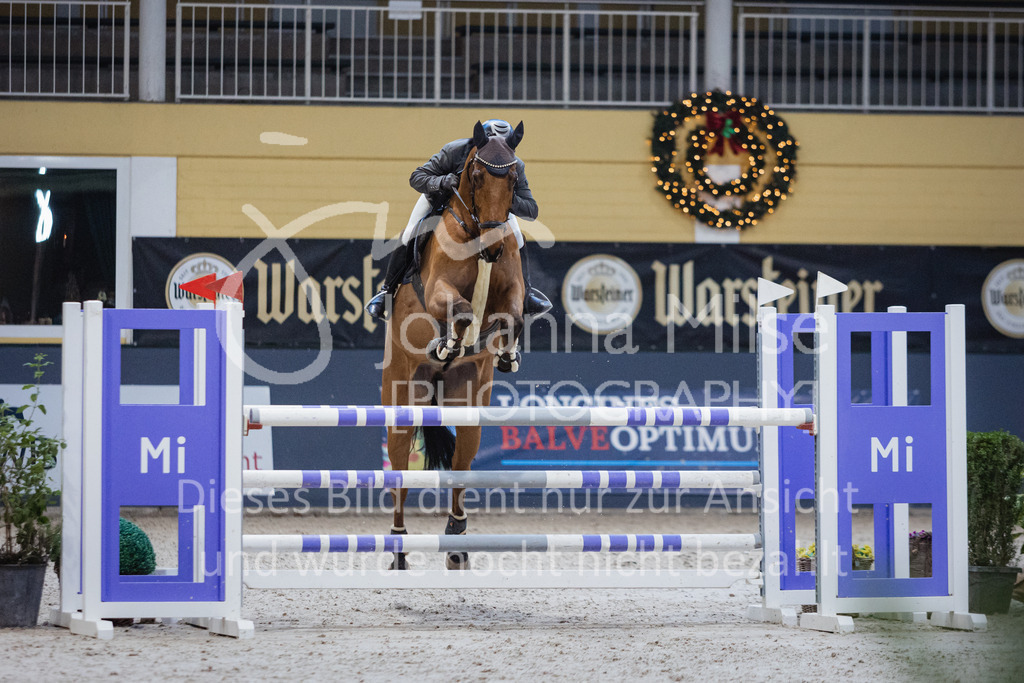 221217_Warstein_Stil-M-252 | Deine schönsten Turniermomente als professionelle Fotos! Entdecke hochwertige Pferdesport-Fotografie im Online-Shop. Jetzt Fotos finden & bestellen!