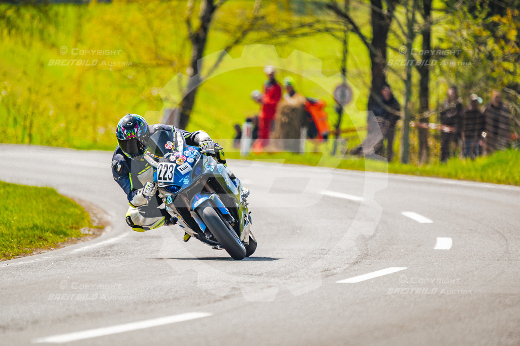 0777 - Bergrennen Landshaag2026 | BREITBILD Austria Webshop

Finde Fotos von: Breitbild, Breitbild Austria, Landshaag, Europeanbikers, KTM, BMW, Bergrennen, Bikeporn, Carporn, Bikes, Cars, Fotografie, Oberösterreich, Österreich, Berufsfotograf, Motorradteile Ganster, Julbach, Pannoniari - Realisiert mit Pictrs.com
