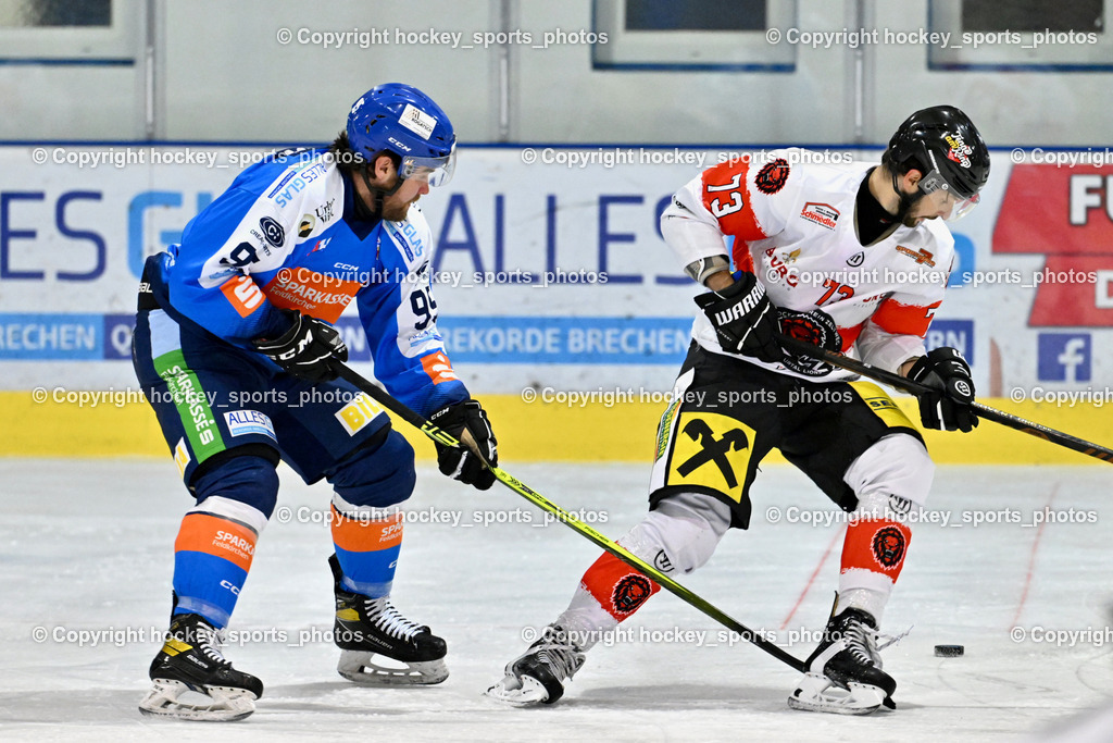 ESC SPARKASSE STEINDORF vs. EV ZELTWEG MURTAL LIONS | #95 Gelfanov Ruslan ESC Steindorf, #73 Goja Nico EV ZELTWEG MURTAL LIONS, ESC SPARKASSE STEINDORF vs. EV ZELTWEG MURTAL LIONS, ESC SPARKASSE STEINDORF vs. EV ZELTWEG MURTAL LIONS am 27.12.2025 in Steindorf (Ossiachersee Halle), Austria, (Photo by Bernd Stefan)