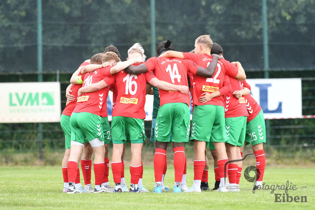 Sport-Duwe Cup | Sport-Duwe Cup Oldenburg; TuS Eversten (mint)-VFL Oldenburg (rot) am 05.07.2025 in Oldenburg (Sportanlage TuS Eversten), Photo: Philip Eiben 2025 - Realisiert mit Pictrs.com