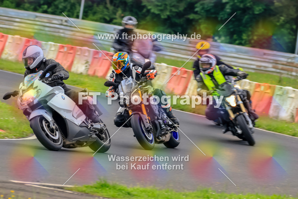VBK-6550 | Hier findet Ihr Bilder von Touristenfahrten auf der Nürburgring Nordschleife oder von anderen Veranstaltungen die ich besucht habe. Viel Spass beim Durch Schauen 