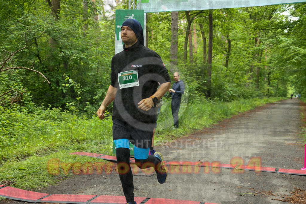 250504_1110_EX1_4412 | Sportfotografie im Rhein-Sieg Kreis, Köln, Bonn, NRW, Rheinland Pfalz, Hessen, etc. Unser Tätigkeitsfeld umfasst den Laufsport vom Volkslauf über den Marathon, Duathlon, Triathon bis zum Ultralauf wie Kölnpfad Ultra oder Schindertrail.