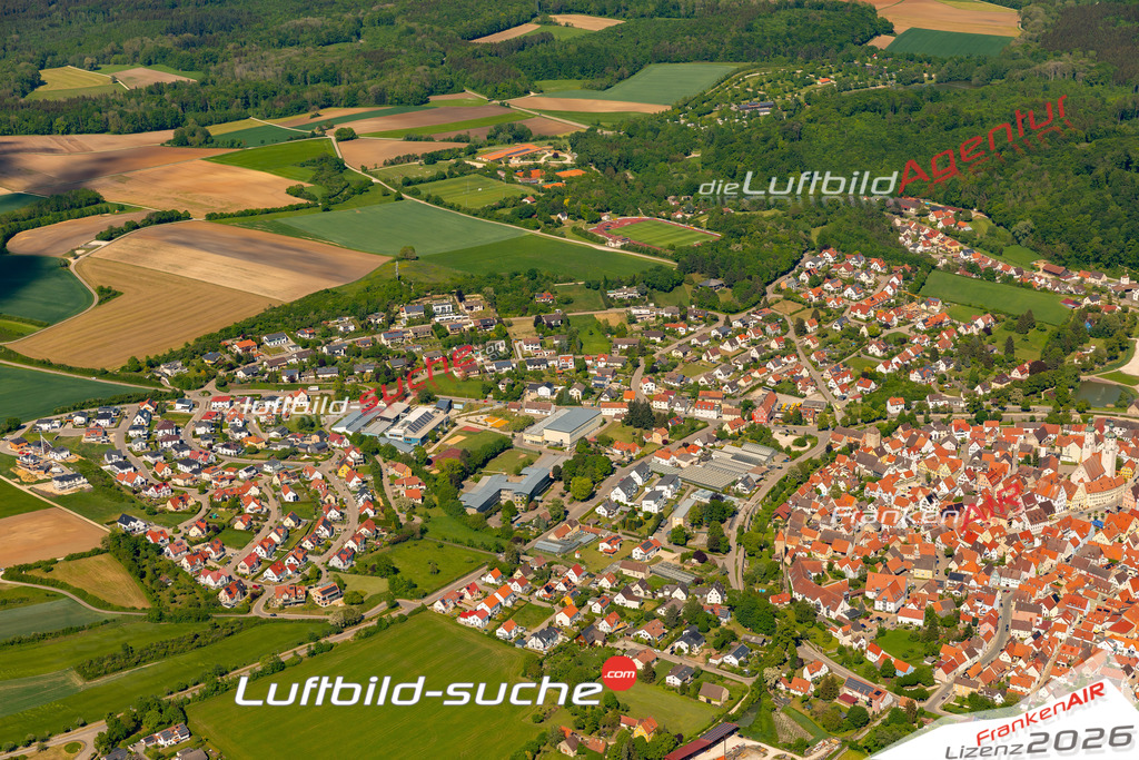 Das Luftbild zeigt :  Wemding - Die Luftaufnahme wurde 2024 vom UL-Flugzeug aus erstellt ( keine Drohne ) - Hochauflösende Luftaufnahme - Für grossformatige Ausdrucke geeignet. Die Geschenkidee !Mit Lizenz und Bildrechte bestellbar