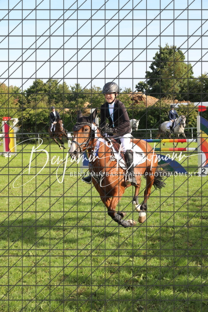 AZ2A3027 | Benjamin Bartmann Photomoments