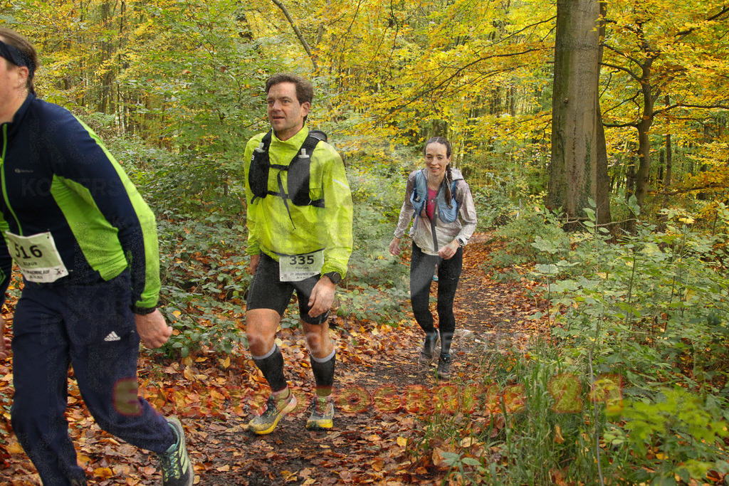 251026_1245_EV4_5736 | Sportfotografie im Rhein-Sieg Kreis, Köln, Bonn, NRW, Rheinland Pfalz, Hessen, etc. Unser Tätigkeitsfeld umfasst den Laufsport vom Volkslauf über den Marathon, Duathlon, Triathon bis zum Ultralauf wie Kölnpfad Ultra oder Schindertrail.