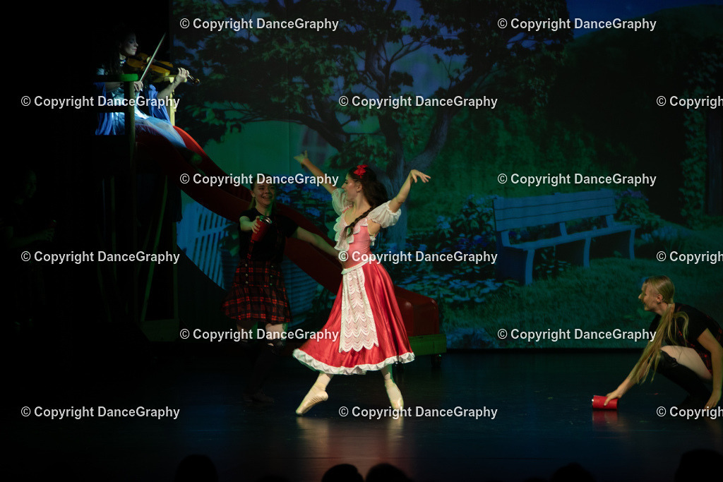 GPHY1971 | DanceGraphy - Realisiert mit Pictrs.com