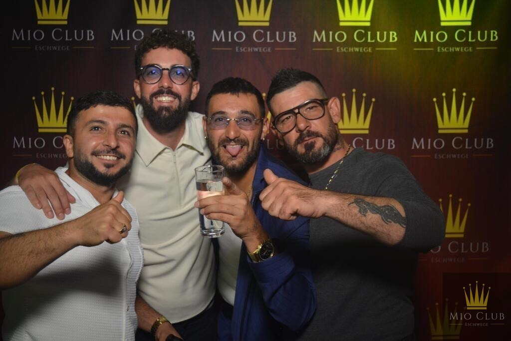 20260720_144317 | Fotobox mieten im Eichsfeld und Werra-Meißner-Kreis – Galaxy Eventservice bietet professionellen Service, Sofortdruck und persönliche Betreuung für Hochzeiten, Firmenfeiern und Events in deiner Region. Jetzt anfragen! - Realisiert mit Pictrs.com