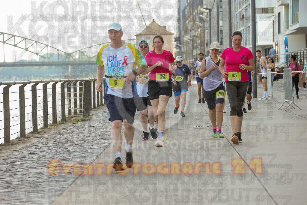 250920_1455_EX1_8220 | Sportfotografie im Rhein-Sieg Kreis, Köln, Bonn, NRW, Rheinland Pfalz, Hessen, etc. Unser Tätigkeitsfeld umfasst den Laufsport vom Volkslauf über den Marathon, Duathlon, Triathon bis zum Ultralauf wie Kölnpfad Ultra oder Schindertrail.