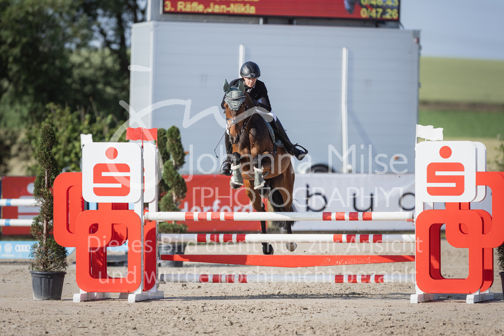 230624_PfSpTa_A2-Spr-147 | Deine schönsten Turniermomente als professionelle Fotos! Entdecke hochwertige Pferdesport-Fotografie im Online-Shop. Jetzt Fotos finden & bestellen!