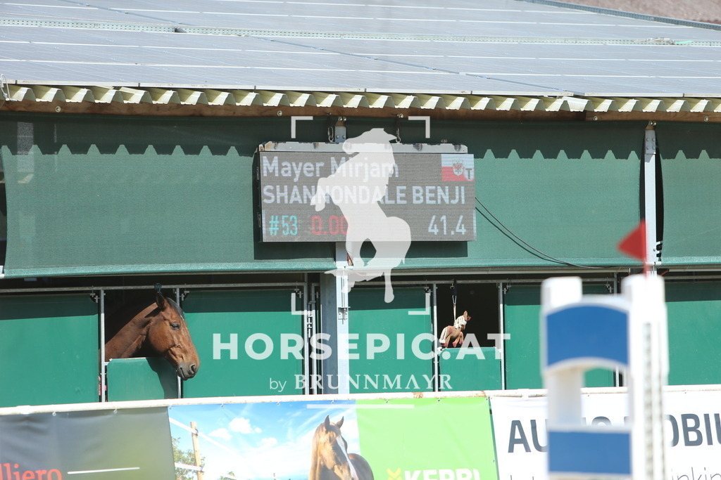 DL2Q9176 | Willkommen bei Brunnmayr - Design & Fotografie – Ihrem Spezialisten für Reitturniere und Pferdeveranstaltungen in Oberösterreich, Salzburg und Bayern! Seit über 17 Jahren sind wir leidenschaftlich dabei.