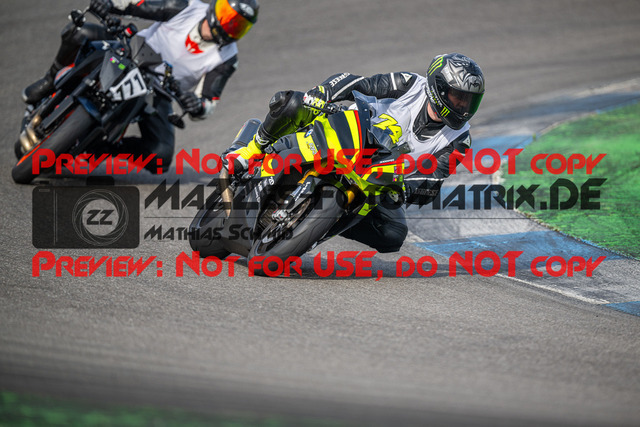 MaZZes_FotoMatrix_240701_6007705_1087 | INST