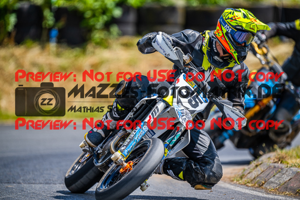 MaZZes_FotoMatrix_220529_8196 | Fotograf Mathias Schmid
Sportfotograf,
Eventfotograf,
Hochzeitsfotograf,
Portraitfotograf