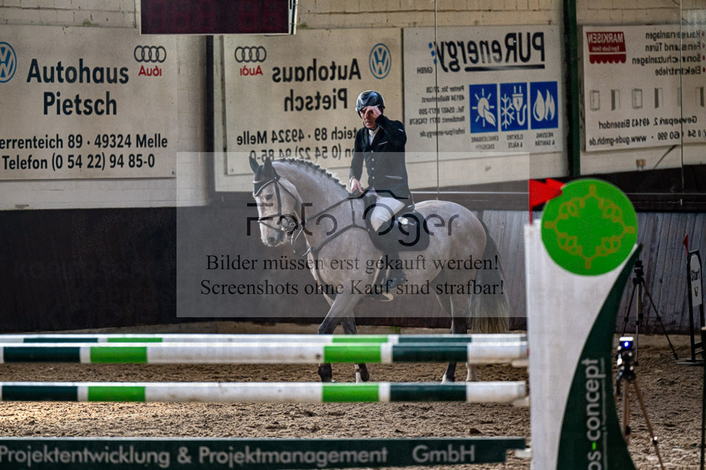 20240308-DOS_3176 | Entdecke hochwertige Reitturnierfotos von Foto Oger. Professionell, emotional und authentisch – jetzt Lieblingsmomente im Shop bestellen.Deutschlandweite Turnierfotografie. - Realisiert mit Pictrs.com