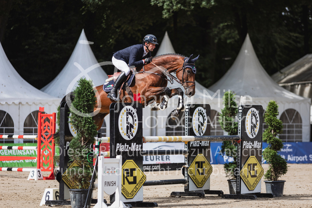 240912_OWLCh_SprPf-M-171 | Deine schönsten Turniermomente als professionelle Fotos! Entdecke hochwertige Pferdesport-Fotografie im Online-Shop. Jetzt Fotos finden & bestellen!