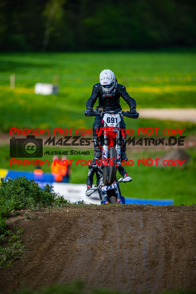 MaZZes_FotoMatrix_230506_8227 | S4